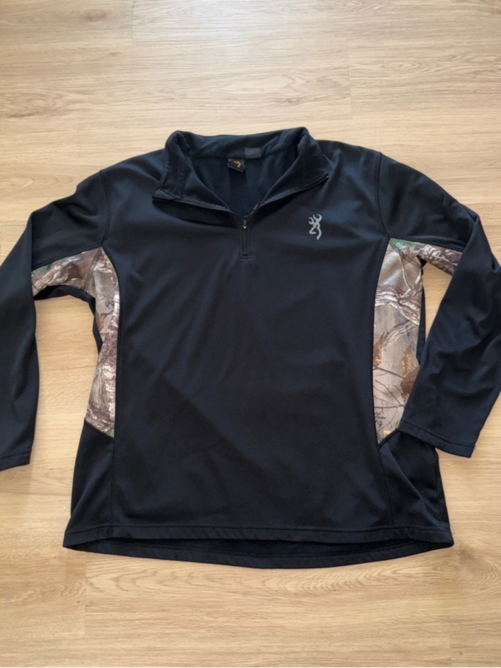 BROWNING RIFLE BLACK W CAMO SIDE 1/4 ZIPUP PULLOVER LONG SLEEVE X LARGE SHIRT